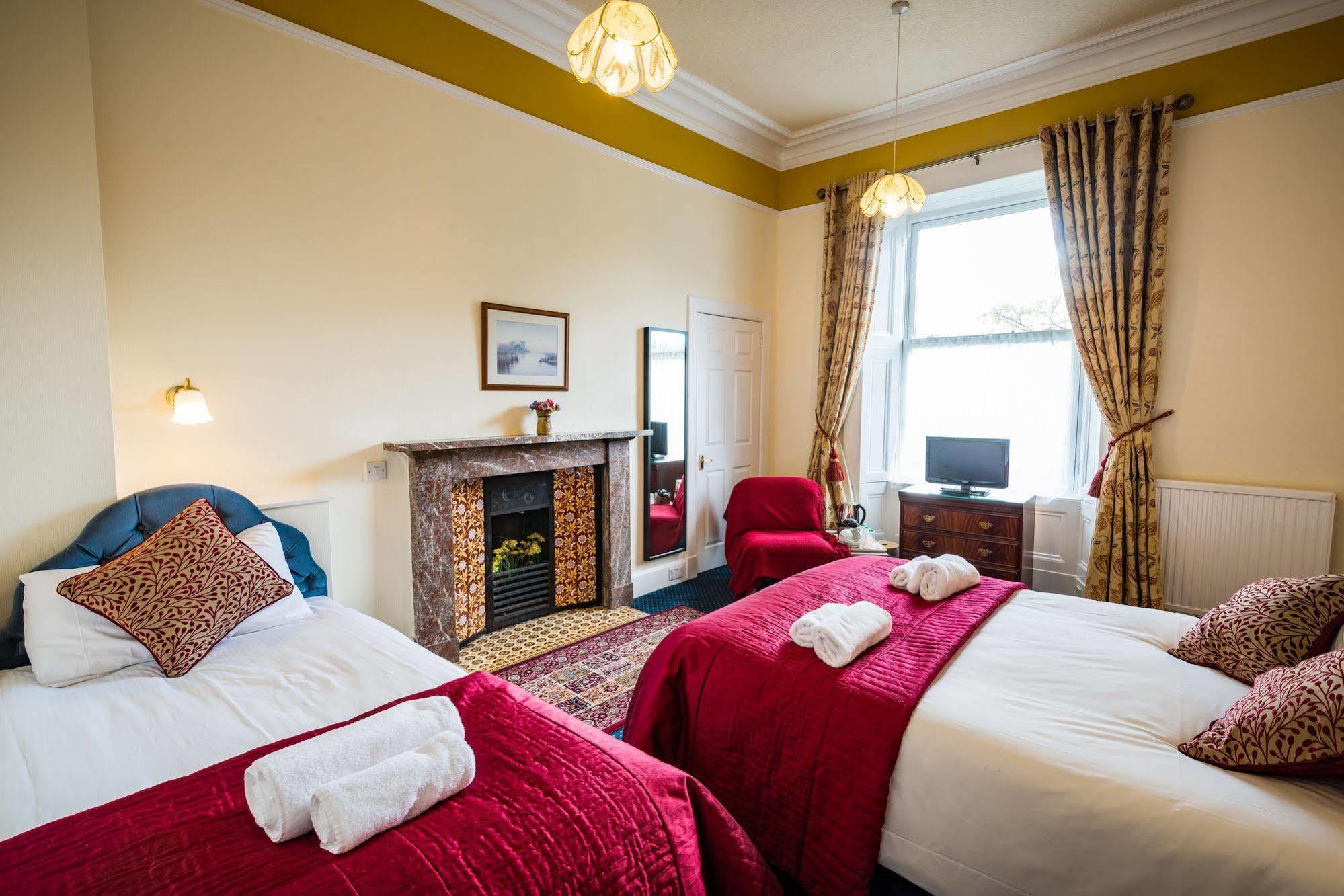Strathallan Guest House EDI Buitenkant foto